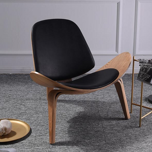 Hans Wegner Lounge Chair